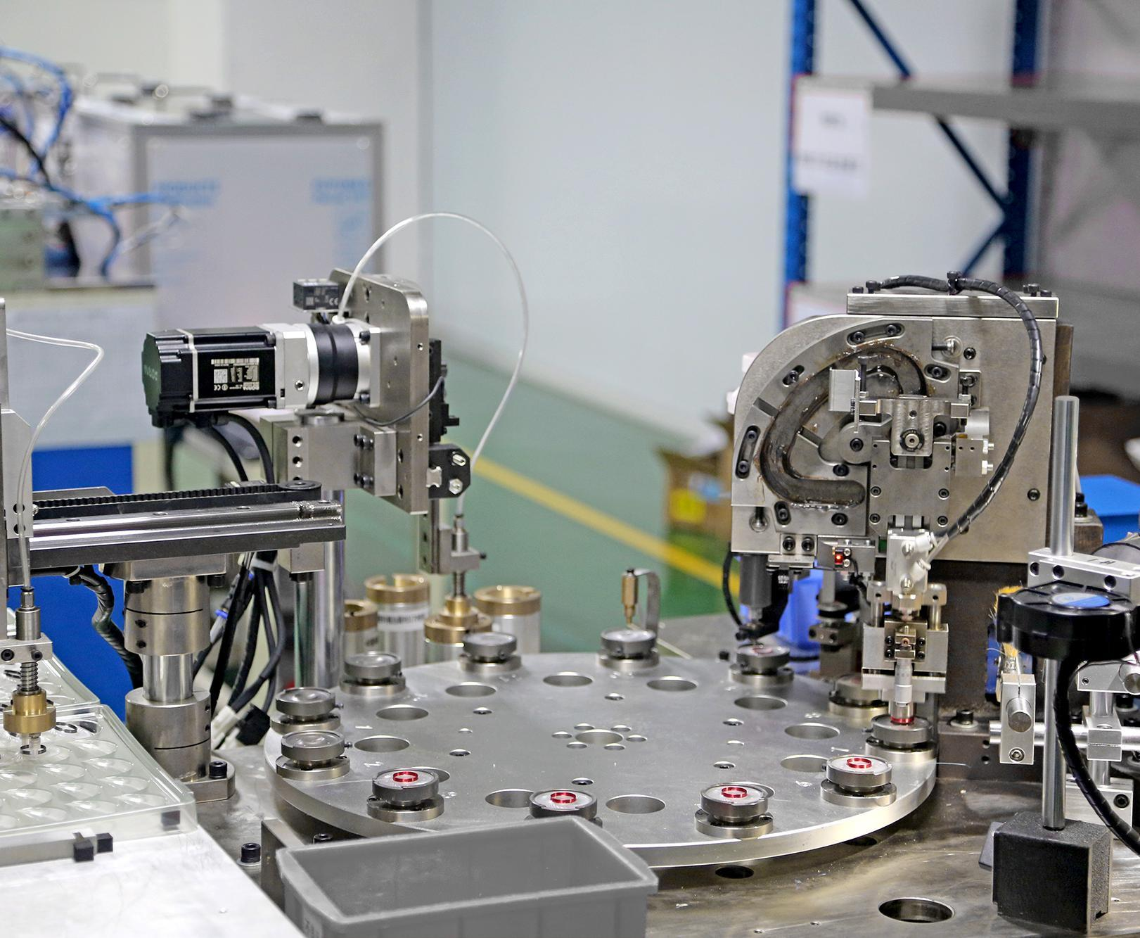 Small parts. Careful assembly
